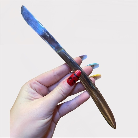 Vintage | Stainless Steel Butter Knife Set (SC) - Picture 4 of 8